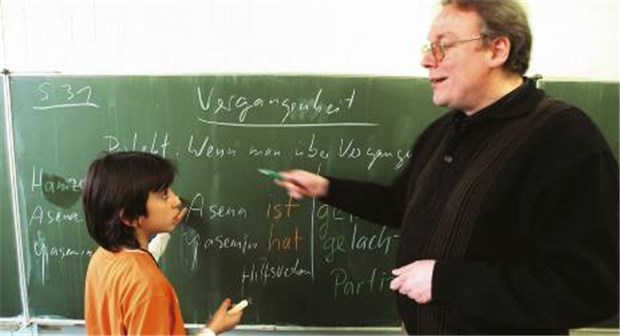 Fernschulen - Lernen per Chat oder Post Fernschulen - Lernen per Chat oder Post