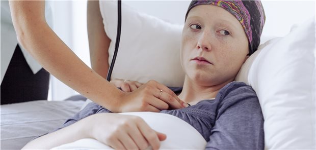 Leukämie bei jungen Menschen ist oft aggressiver als bei denen, die später daran erkranken.