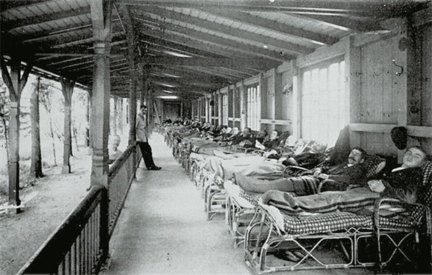 Von der Liegehalle zur Heimbeatmung Liegehalle: Bis vor 50 Jahren zählte die Tuberkulose noch zu den Volkskrankheiten.