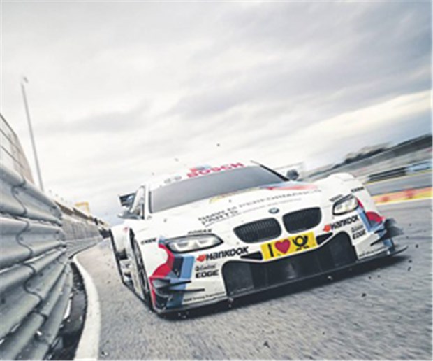 Motorsport live als VIP erleben Live erleben: Gewinner des ersten Events können sich am Nürburgring vor Ort einen Eindruck über die Leistung des BMW M3 DTM Boliden machen.