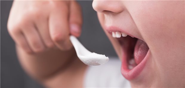 Löffelweise L-Fucose: Die Lösung bei einem seltenem Glykosylierungsdefekt