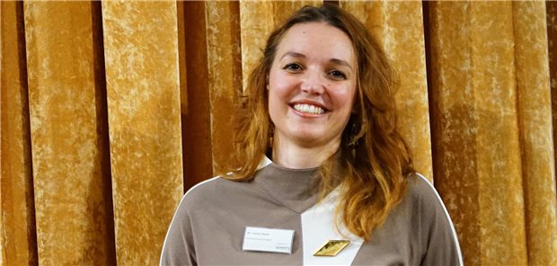 Didaktik im PJ: Angehende Hausärztin für Promotion ausgezeichnet Louisa Hecht ist mit Promotionspreis der Stiftung Bayerischer Hausärzteverband ausgezeichnet worden.