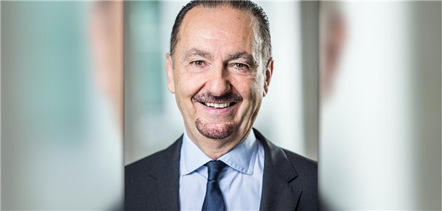 „Nach 20 Jahren können wir endlich eine E-Mail verschicken!“ MEDI-Chef Dr. Werner Baumgärtner