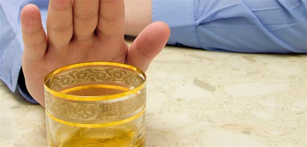 Fasten wird bei den Deutschen immer beliebter Männer wollen häufiger als Frauen den Alkohol die nächsten Wochen links liegen lassen.
