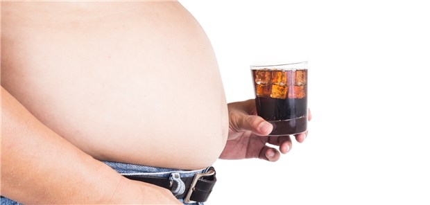 Männlich und gesüßte Getränke – eine schlechte Kombi.