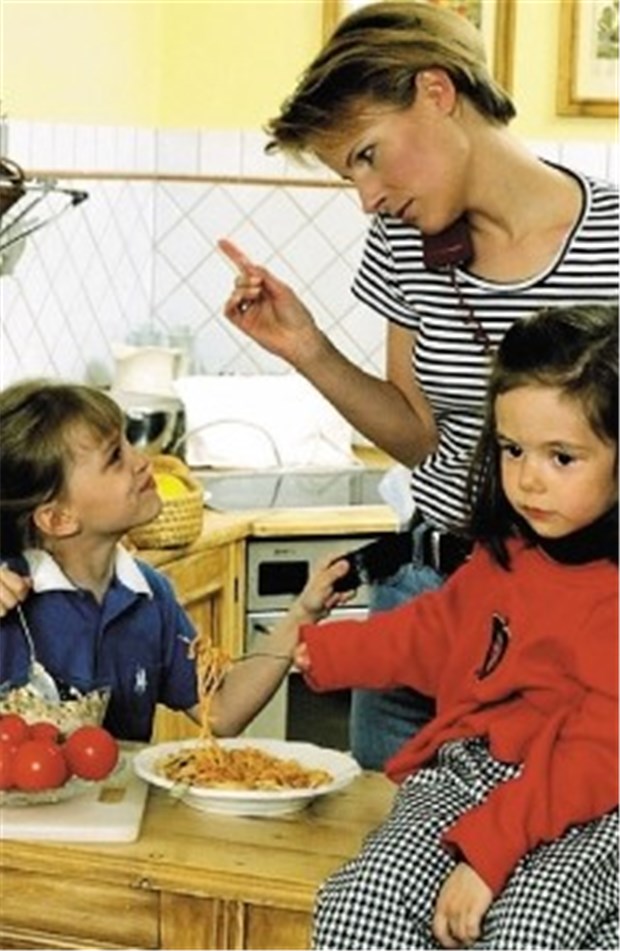 Mama gibt den Takt an. Aber wie reagieren Kinder, wenn sie schwer krank wird?