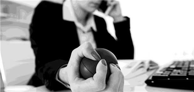 Zeitdruck und Kollegen stressen im Büro Manchmal lässt sich der Druck im Job mit einem Antistress-Ball „wegdrücken“ – doch über die Hälfte der Bevölkerung verspürt einen hohen Stresslevel.
