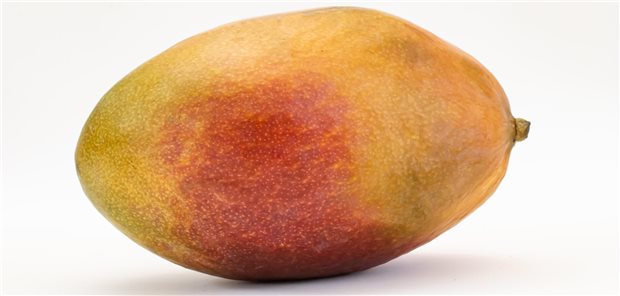 Verbraucherschützer warnen: Lebensmittel je nach Herkunft mit Pestiziden belastet Eine Mango