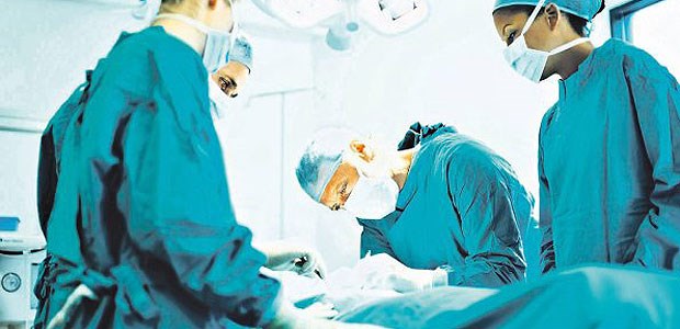 Vergessene Op-Utensilien im Patienten aufspüren Markierung mit Barcodes oder Chips könnte verhindern, dass Objekte im Körper zurückbleiben.