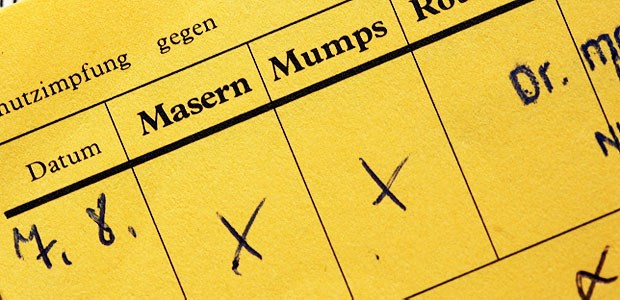 Kampagne für den Pieks Masern-Impfung erfolgt: Viele junge Erwachsene wissen aber nicht, ob sie geimpft wurden, weil sie ihren Impfpass nicht mehr finden.
