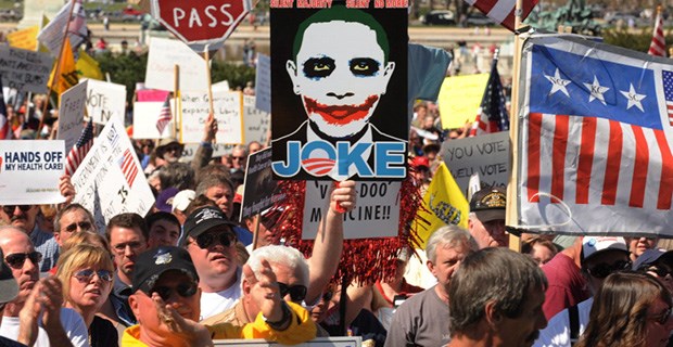 "Obamacare" noch nicht in trockenen Tüchern Massenprotest gegen Obamacare - Schnee von gestern. Die Gegner der Reform müssen sich nach der Präsidentschaftswahl neu sortieren.