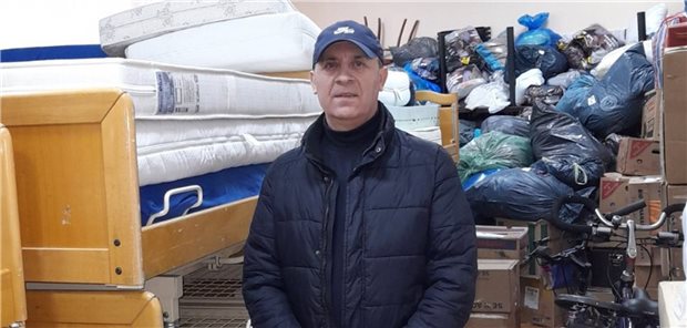 Brandenburger schicken Betten für ukrainische Kliniken Matratzen und Bettgestelle haben die Brandenburger Helfer erst kürzlich in die Ukraine transportiert.