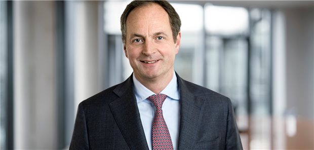 Matthias Schellenberg, Vorstandsvorsitzende der apoBank, blickte bei der Vertreterversammlung auf ein insgesamt erfolgreiches Geschäftsjahr zurück. (Archivbild)