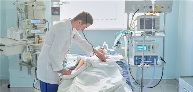 Dexamethason: WHO feiert Erfolg bei schwerer COVID-19 Mechanische Beatmung auf der Intensivstation: Dexamethason hat hier die Sterberate bei COVID-19 um ein Drittel reduziert.