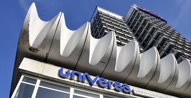 Universa auf dem Höhenflug Mehr Beiträge eingenommen: Universa.