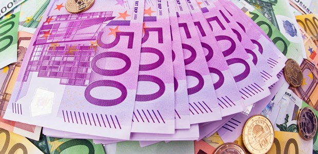 Gehaltsplus für elf KV-Chefs Mehr Geld - auch für elf KV-Chefs.