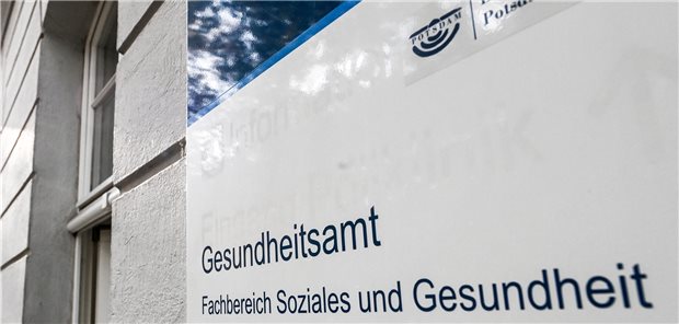 Bayern, Hessen und Brandenburg: ÖGD-Personalaufbau liegt im Plan Mehr Personal in den Gesundheitsämtern: Diese Zielmarke wurde 2021 erreicht. Doch der ÖGD soll auch digitaler werden.