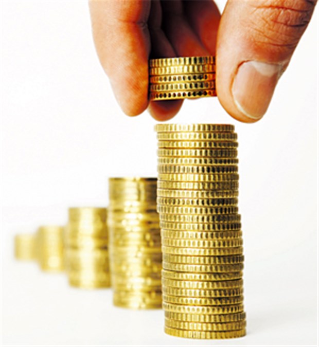 Euro-Krise treibt Tagesgeldzinsen nach oben Mehr Zinsen gibt es für Sparer, wenn sie auf kurzfristige Anlagen - zum Beispiel in Form von Tagesgeld - setzen.