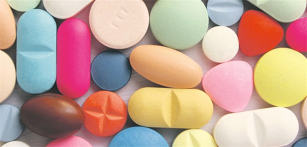 AdAM schafft Sicherheit für Polypharmazie-Patienten Mehr als 20 Prozent aller Versicherten erhält mindestens über fünf Medikamente, so der Barmer-Arzneimittelreport.
