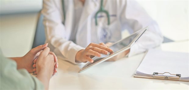 Umfrage des PKV-Instituts: Jede zweite Praxis spürt Entlastung durch digitale Tools Mehr als 42 Prozent der Befragten fühlen sich eher sicher in der Anwendung digitaler Prozesse.