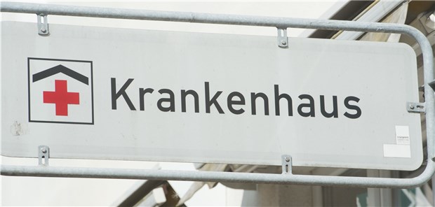 Welches Krankenhaus? Patienten setzen auf die Hausärzte Mehr als 90 Prozent der Befragten haben in einer aktuellen Umfrage den niedergelassenen Arzt als erste Informationsquelle bei der Suche nach einem Krankenhaus genannt.
