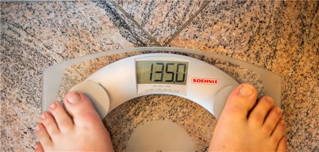 Mehr als nur zu viel Kilos auf der Waage: Adipositas sollte als heterogenes Krankheitsbild betrachtet werden, so eine Aussage des neuen DEGAM-Positionspapiers.