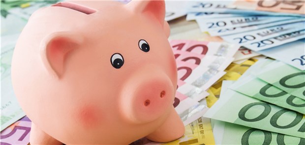 Meinen es Ärzte bei der betrieblichen Altersversorgung ihrer Praxismitarbeiter zu gut, drohen Kürzungen der abzugsfähigen Ausgaben ©