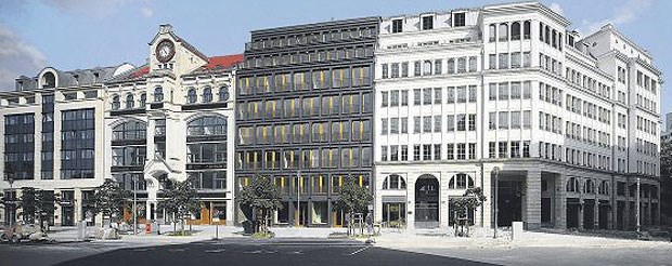 Wohnungsunternehmen im Kaufrausch Memhard-Ensemble Berlin: So wie die TLG verkaufen derzeit viele Bundesgesellschaften ihre Immobilien.