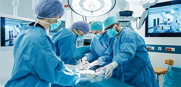 Die häufigsten Klinik-Operationen 2017 Menschen der Altersgruppe 60+ wurden 2017 in deutschen Kliniken am häufigsten operiert.