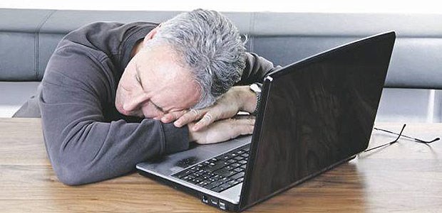 Gegen Fatigue hilft Melatonin Menschen, die ein Hirntrauma erlitten haben, sind oft dauerhaft müde.