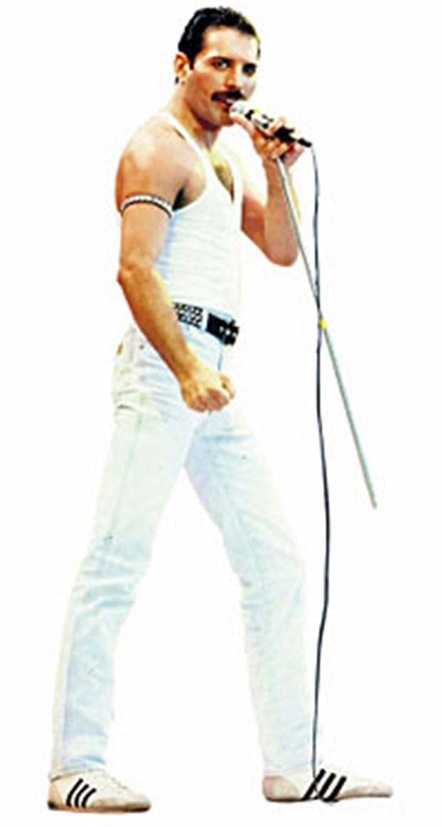 Mercury: "Steht mir im Kampf gegen die Krankheit bei" Mercury während eines Auftritts in London 1985.
