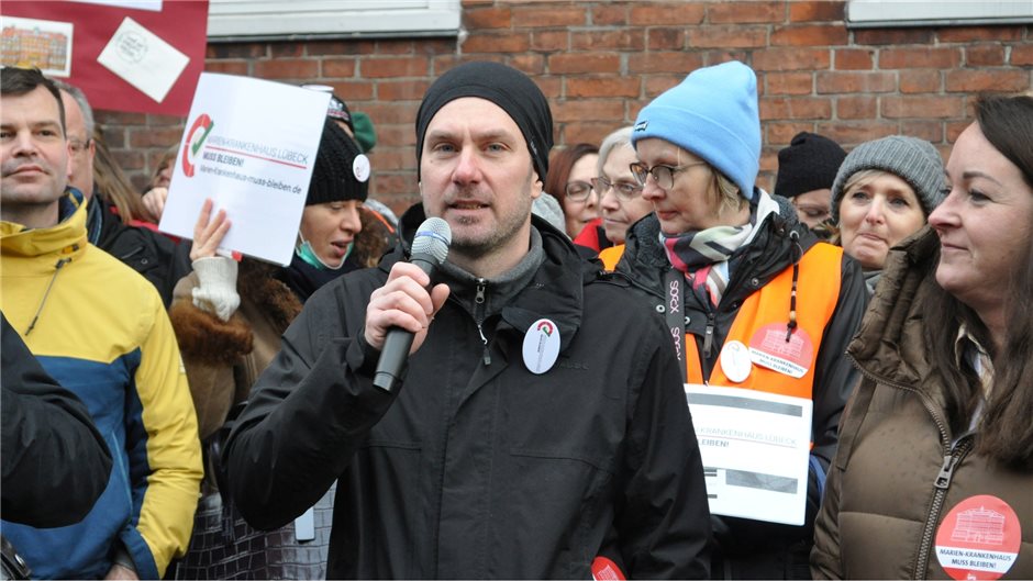 Protest gegen die Verlagerung des Marien-Krankenhauses in Lübeck am 21. Januar 2023.