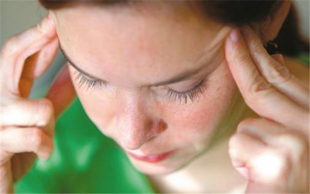 Neurologie-News ganz speziell für Hausärzte aufbereitet Migränepatienten können von einer Kombination aus Triptan plus nichtsteroidalem Antirheumatikum profitieren.
