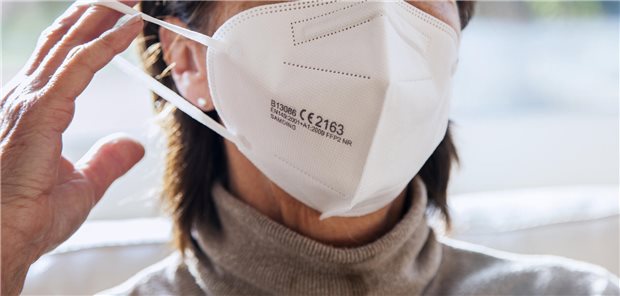 Schutzmasken: Bundesrechnungshof watscht BMG ab Milliarden Masken angeschafft, der Nutzen im Kampf gegen die Pandemie blieb überschaubar. Der Bundesrechnungshof rüffelt das Bundesgesundheitsministerium.