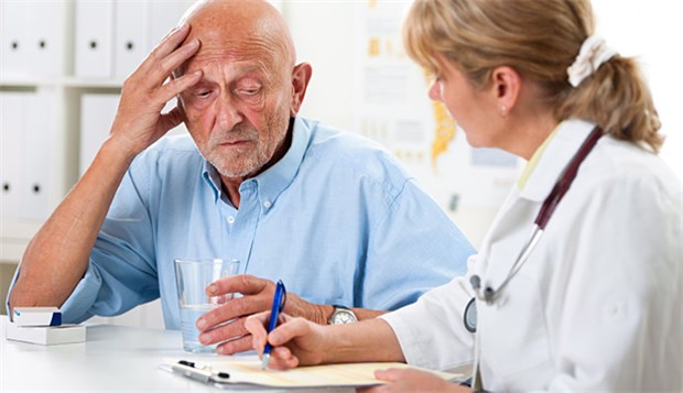 Vorsicht mit Diäten bei Senioren! Mindestens einmal im Jahr sollten Hausärzte ältere Patienten nach ihrem Ernährungszustand befragen.
