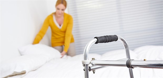 Patientenschützer fordern mehr Tempo beim Personalschlüssel Mindestpersonalschlüssel – So soll den ständigen Personaleinsparungen in der Pflege rechtzeitig ein Riegel vorgeschoben werden, hoffen Patientenschützer.
