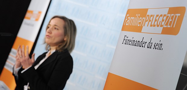 Nur ein zahnloser Papiertiger? Ministerielle Gestik für die Familienpflegezeit.