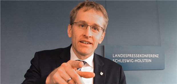 Im Norden gelten striktere Corona-Maßnahmen Ministerpräsident Günther will mit schärferen Maßnahmen für Schleswig-Holstein Infektionszahlen wie in anderen Bundesländern verhindern.