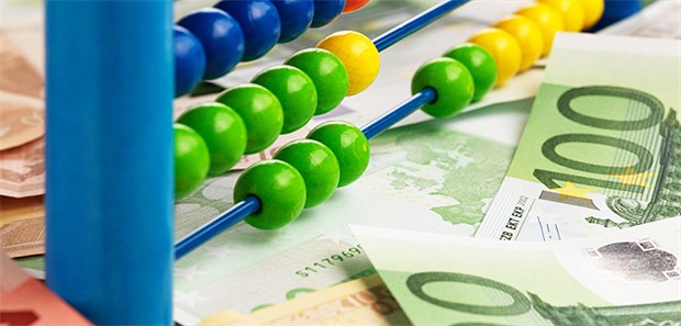 Wie gewonnen, so zerronnen Mit 209,5 Milliarden Euro hat der Schätzerkreis die Ausgaben der Krankenkassen im Jahr 2015 veranschlagt.