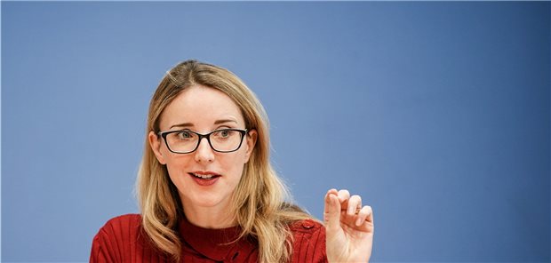 Ethikrat: Ärzte sollten Impfreihenfolge weiter einhalten Alena Buyx, Vorsitzende Deutscher Ethikrat