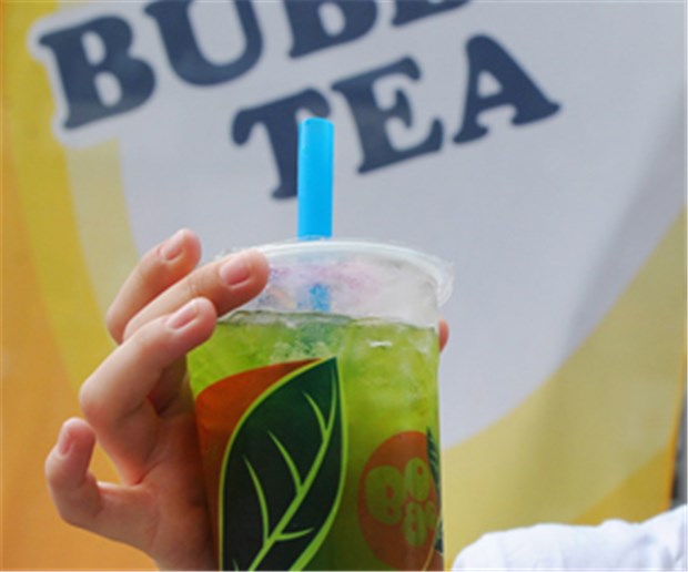 Aigner fordert Warnhinweise Mit Kügelchen: Bubble Tea.