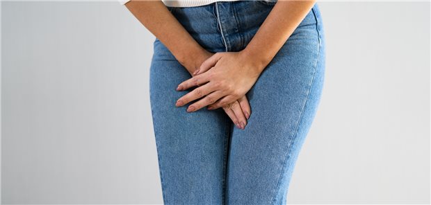 Mit dem Knack-Manöver können Frauen gegen die Folgen einer Stressinkontinenz vorgehen. Wie sie die Technik erlernen, scheint zweitrangig zu sein.