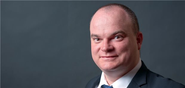 Dr. Oliver Dziemba aus Greifswald erhält Nachwuchspreis der DGA Mit dem Meyer-zum-Gottesberge-Preis ausgezeichnet: Dr. Oliver Dziemba.