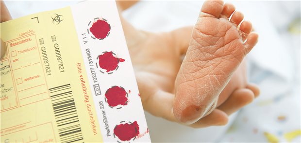 Gentherapien in der Anwendung: Spezialzentren brauchen einen Booster Mit dem Neugeborenenscreening wächst die Wahrscheinlichkeit, dass mehr genetisch erkrankte Kinder diagnostiziert und behandelt werden können.