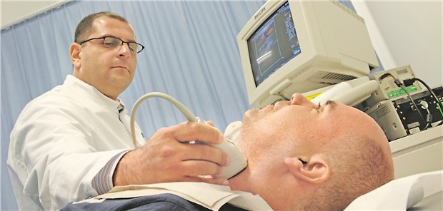 Mit den Ergebnissen einer Karotis-Sonografie lässt sich bei Patienten mit Psoriasis oder Psoriasis-Arthritis das kardiovaskuläre Risiko besser abschätzen als mit dem Framingham-Score alleine.