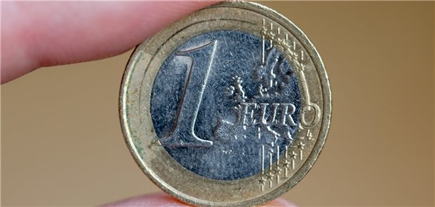 Tipps für die Abrechnung: Verluste durch das GKV-Spargesetz abmildern  Mit den letzten Änderungsanträgen zum GKV-FinStG, also Lauterbachs Spargesetz, sind nun die Anreize für Hausarztvermittlungsfälle und TSS-Vermittlungsfälle verstärkt worden. Hausärzte sollen zukünftig laut Gesetz mindestens 15 Euro für die Vermittlung nach GOP 03008 bekommen.
