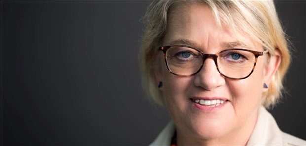 Mit der Pflege-Bürgerversicherung geben wir allen Menschen die Möglichkeit, sich auf die Solidarität der Versichertengemeinschaft verlassen zu können: Kordula Schulz-Asche, Sprecherin für Alten- und Pflegepolitik der Grünen-Bundestagsfraktion.