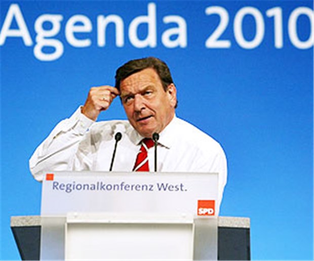 Bittere Medizin für die Patienten Mit der Rede Gerhard Schröders vor zehn Jahren begann eine Großreform auch in der Gesundheitspolitik, die Teile der SPD am liebsten vergessen machen möchten.
