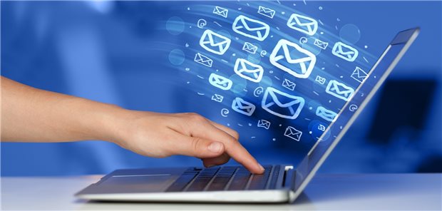 Mit der digitalen Signatur sollen beispielsweise E-Arztbriefe und E-Rezepte sicher versandt werden. Sie darf nur nicht in falsche Hände geraten.