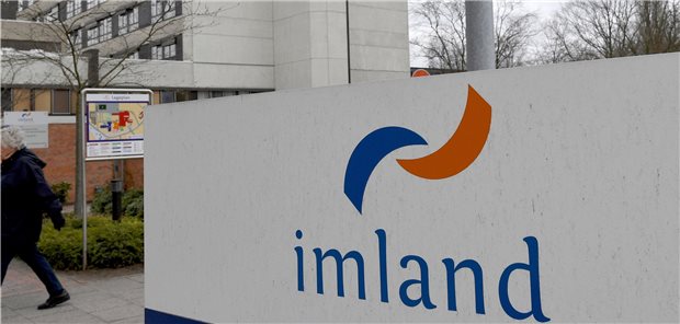 Imland Kliniken: Bürgerentscheid nimmt wichtige Hürde Mit einem Bürgerentscheid soll die Konzentration der Leistungen der imland Kliniken zugunsten des Standorts Rendsburg gestoppt werden.